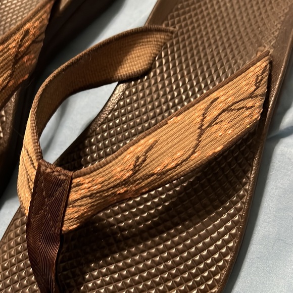 chaco sandals - Picture 2 of 3